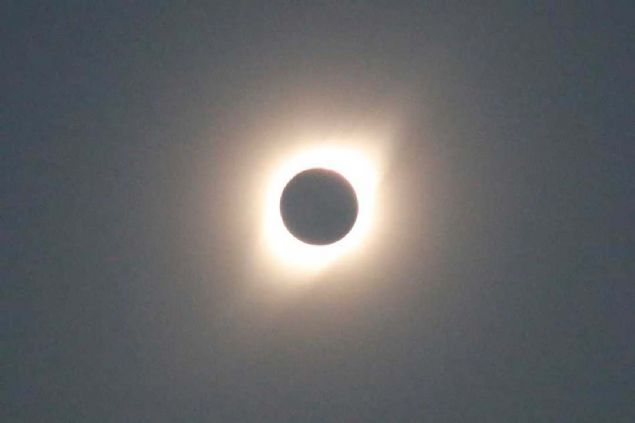 Arjantin'de yerel saat ile 16.30 civarnda balayan ve yaklak 2 saat sren tutulma; San Juan, La Rioja, San Luis, Cordoba, Santa Fe ve Buenos Aires eyaletlerinde grld.          