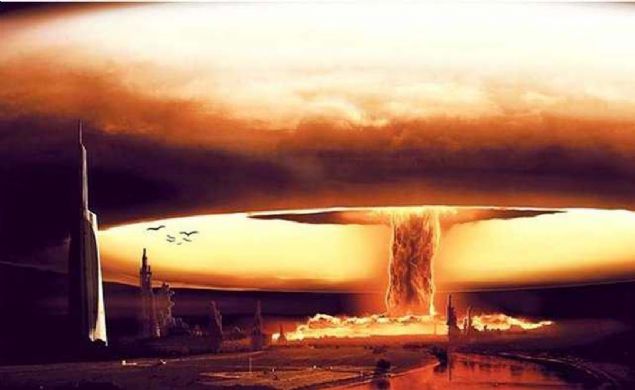 Ancak kehaneti farkl yorumlayanlar iin durum daha korkutucu.   <br><br>  Bir dizi uzmana gre Nostradamus'un kehaneti henz gereklemedi yakn bir gelecekte bir deprem olacak.                    