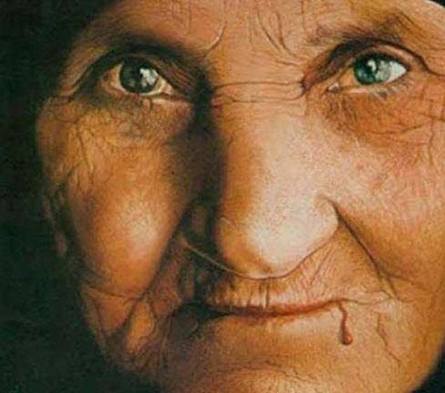 SHIPTON ANA KEHANETLER   <br><br>  Aa altndaki yerde altn bulunacak. Tm ngilterenin ocuklar topra srerken, kitap onun elinde onun sk sk bulunacak.  <br><br>  Medceziri renecek. Yoksul olan o imdi byk bilgelik bilinecek. Byk evler vadilere, uzaklara yaylm zeri kar ve doluyla rtlyken, alevli yl ksa zamanda gelirken, bar nceden olacak.  <br><br>  Her yerde bolluk olacak. Erkekler kllarla tarlalar srecekler. Denizlerin kanland zaman gelince, byk selle kartrlacak.   <br><br>  Atsz arabalar gidecek(otomobil) Felaketlerden dnya lk lkla dolacak, Londra da ulha iei tepesi olacak, Merkezde bir din adamnn bak.                     