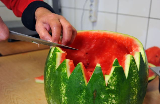 Yalnzca Bursa'da esnaf lokantalar st helvasna sahip kt. 120 yldr her len Bursa'da esnaf lokantalar st helvasn piiriyor.     