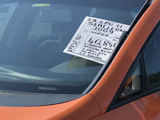 Pazarda sahibinden ve galeriden �ok say�da giri� yapan otomobilin fiyatlar� aras�nda, bir adet Toyota Auris'in, �� adet Ford Focus'un, iki-�� Volkswagen Polo2nun ve bir adet Opel Insignia'n�n pazarl�k edilebilecek avantajl� fiyatlar� dikkat �ekti.  <br><br>  Bunlar�n d���nda bu pazarda giri� ��k�� yapan otomobillerde dikkatli yap�lacak bir takiple ba�ka f�rsatlar da yakalanabilir.   