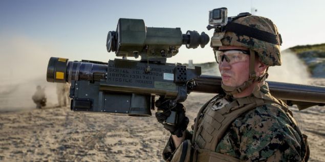  TAYVAN MESELES <br>     Japonya'nn 1895 ylndaki savata in'i yenilgiye uratarak el koyduu Tayvan Adas'ndan, malubiyetle ayrld kinci Dnya Sava sonras ekildi. Sava sonras in'de, koministlerle milliyetiler arasnda i sava balad.         