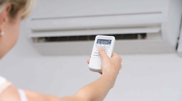 Klima kullanmna dikkat! Scak yaz aylarnda bilinsizce kullanlan klimalar birok salk sorununa neden olduu gibi kalp zerinde de olumsuz etkilere neden olabilmektedir. 