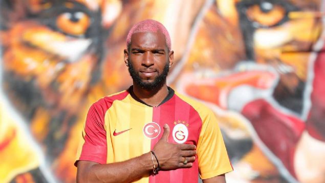                                                                 RYAN BABEL | Fulham >> Galatasaray<br><br>  Bonservis Bedeli: Bedelsiz (2 milyon  imza paras)                                                           
