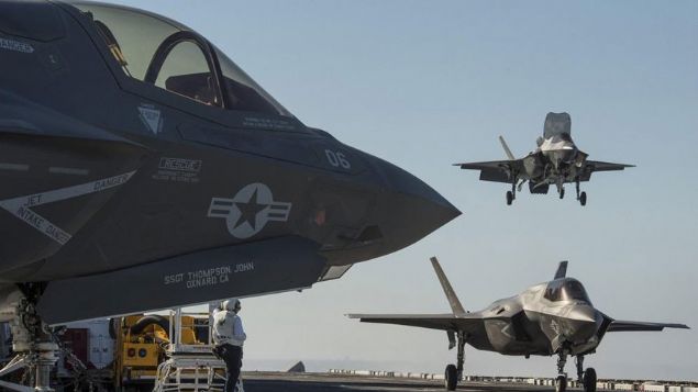 OK AMALI SAVA UAI: <br>    F-35, JSF (Joint Strike Fighter, yani mterek sava ua) program erevesinde retilmi olan 5. nesil radar izi dk ok ilevli sava uaklar ailesi.           