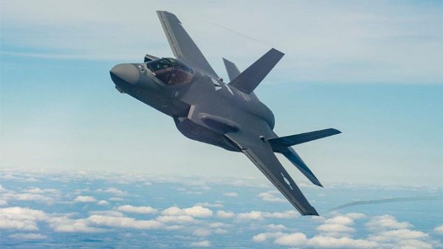 Birok grevi icra etmesi iin Lockheed Martin irketi tarafndan retilen F-35, hem avc hem bombardman uadr        