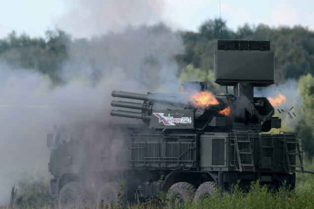 Pantsir-SM'in hedefleri tespit etme yarap: 75 kilometre  