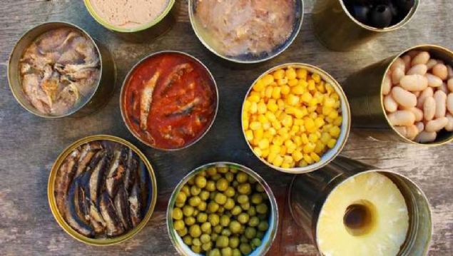 Kapa ve taban bombe yapm, etiket bilgisi ypranm ve eskimi rnlerden mutlaka kanmal.  <br><br>  ikin kaplarda ve uygunsuz koullarda saklanan rnler kansere neden olacak kimyasal tepkimeler oluturabiliyor.     