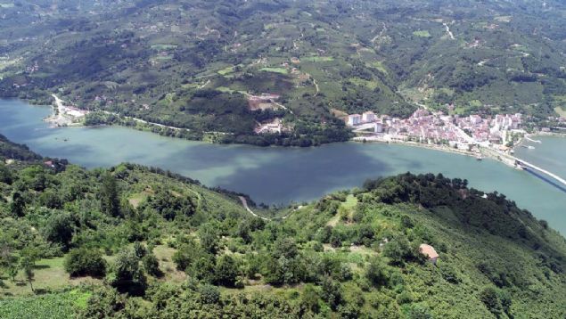 ranl turistlerin blgeyi ziyaret etmesi iin youn alma yrttk. nmzdeki gnlerde ranl bir turist kafilesinin Ayvack' ziyaret etmesini bekliyoruz.' diye konutu.   