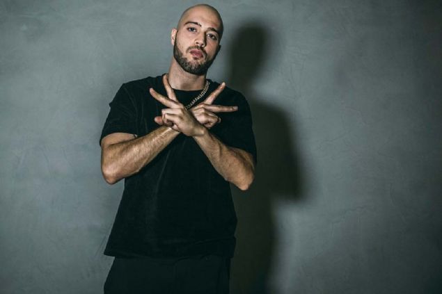 BEN FERO  <br><br>  Ferhat Ylmaz    