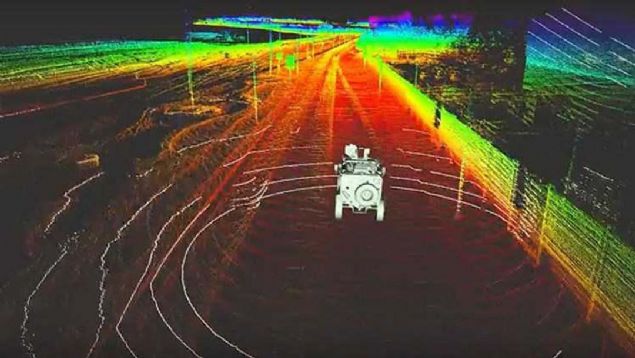 Gnmz meskun mahal ve asimetrik sava ortamlar iin zel olarak gelitirilen ara, BMC'nin yeniliki teknolojilerini hayata geirdii zel proje olarak dikkati ekiyor.  <br><br>  Amazon 4x4 ok Amal Zrhl Ara, insansz ve uzaktan kumandal olarak da grev yapabiliyor.                 