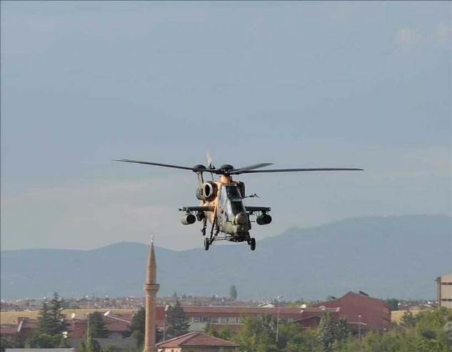 SZLEME MZALANDI   <br><br>  Savunma Sanayi Bakanl, 'Cumhurbakanl kinci 100 Gnlk craat Program'nda yer alan '20 MM Top Gelitirilmesi Projesi iin TR Mekatronik Sistemler A ile szleme imzaland.                 