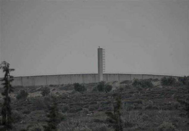 KAYI SINIR GVENLK SSTEM   <br><br>  Modern elektronik alglayc cihazlarn yer ald 'Kay Snr Gvenlik Sistemi Hatay snrnda hizmet veriyor.         