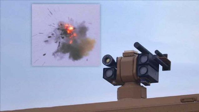 TRKYE'NN YEN SLAHINDAN LK GRNTLER   <br><br>  Trkiye'nin roket ve fze alanndaki lider irketi ROKETSAN, Alka Ynlendirilmi Enerji Silah Sistemi'ni (YESS) ilk kez 14'nc Uluslararas Savunma Sanayii Fuar'nda (IDEF'19) tantt.                  