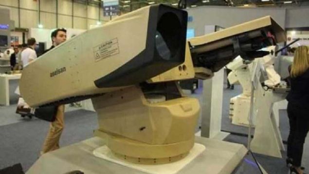 LAZER SLAHINA HAVA SAVUNMA GREV   <br><br>  Havadan yere atlan mhimmat ile top, havan ve roket tehdidinin bertaraf edilmesinde son dnemde en etkin zm olarak lazer sistemler ne kyor.   <br><br>  zellikle son 10 ylda lazer sistemlerinin baz zafiyetleri (hedef takibi, g ve odaklama ve benzeri) giderilerek hava tehdidine ynelik bir seenek oluturuldu.  <br><br>  Gelimi teknoloji ve savunma sanayisine sahip lkeler lazer sistemleri almalarna arlk veriyor.                  