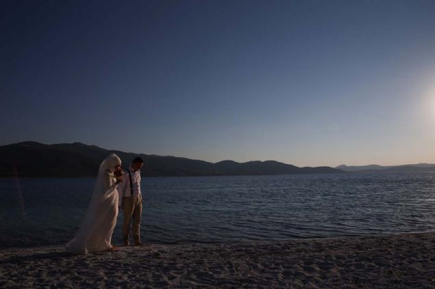 G�n bat�m�nda Salda G�l�'n�n k�y�s�nda y�r�mek ve bu anlar�n foto�raflar� �ok g�zel.' dedi.  