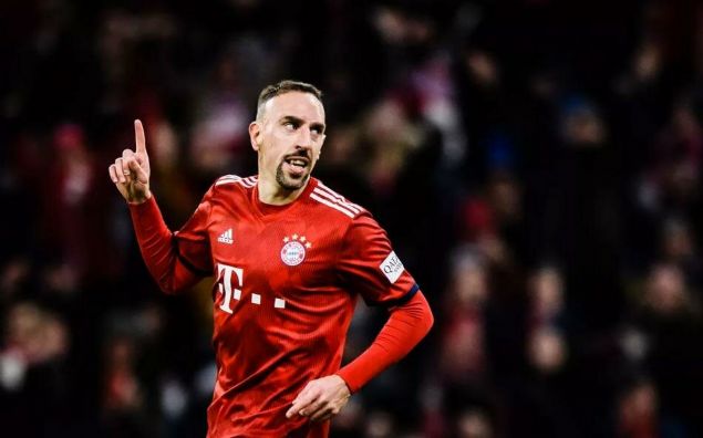                                                                 FRANCK RIBERY<br><br>  Piyasa deeri: 4 milyon euro                                                          