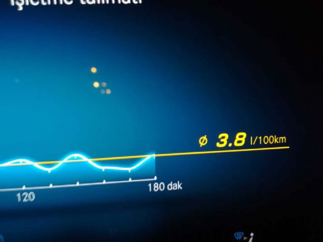 Sesli komut sisteminin git gide gelitirilen bir noktada olduunu belirten Mercedes yetkilileri, konuyla alakal marka almasnn yakalanmaya alldn ifade ettiler.   