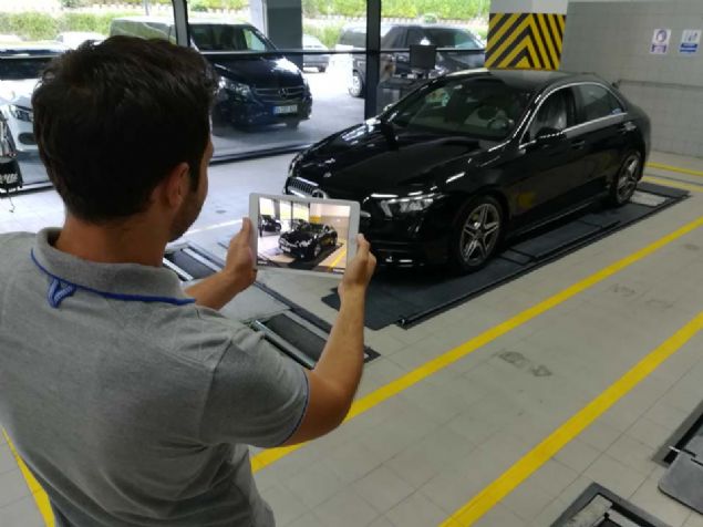 Bu kontroller sonrasnda liftten indirilen Mercedes A Sedan'n fotoraf ekilerek sisteme yklendi.  