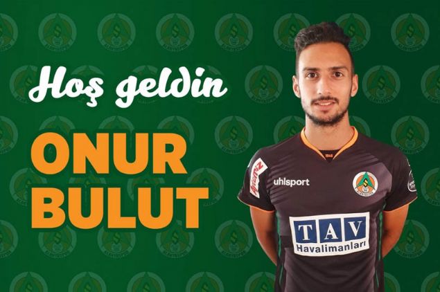 Onur Bulut - Alanyaspor<br><br>  Alanyaspor, Almanya`nn Braunschweig takmnda forma giyen 25 yandaki Onur Bulut ile 3 yllk szleme imzalad. Alanyaspor, Onur Bulut ile 3 yllk anlamaya vardn kulbn resmi sitesinden ve sosyal medya hesaplarndan duyurdu. Aklamada u ifadeler yer ald: 'Kulbmz, Almanyann Braunschweig takmndan Onur Bulut ile 3 yllk szleme imzalamtr.'    