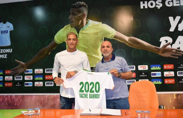 Yacine Bammou - Alanyaspor<br><br>  Spor Toto Sper Lig ekiplerinden Aytemiz Alanyaspor, Fasl oyuncu Yacine Bammou`yu kiralk olarak bir yllna kadrosuna katt. Fransa 2. Lig ekibi Caen`den kiralanan 27 yandaki forvet Yacine Bammou ile szleme imzaland. Fas`l futbolcu geen sezon 21 mata 4 gol kaydetmiti.    