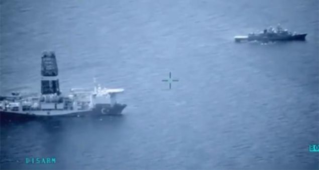 Ege'de, Akdeniz'de HA'larmz uurmaya baladk.  Eskiden onlarca botu o binlerce adann arasnda gezdirmeniz gerekirken, imdi bir tane HA'yla ok rahat bu ileri yapabiliyorsunuz' diye konutu.       