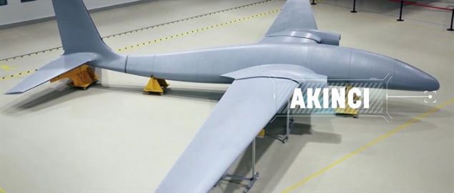 NSANSIZ SAVA UAKLARI <br>    Trkiye'nin nemli irketlerinden BAYKAR'n gelitirdii Aknc HA'nn 2-3 ay iinde ilk uuunu gerekletirilmesinin planlandna deinen Varank, yle devam etti:           