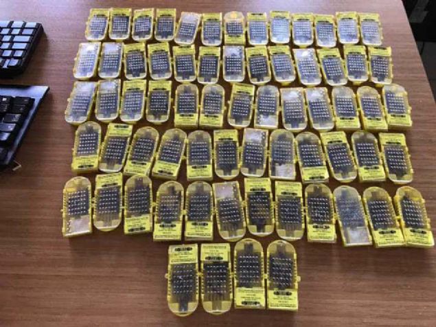 Yaplan aramada 67 zel dizayn edilmi kutu ierisinde 603 kaak bal ars ele geirildi.  