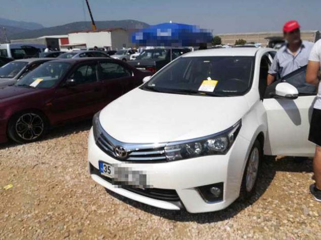 2013 Toyota Corolla 65.000 TL      