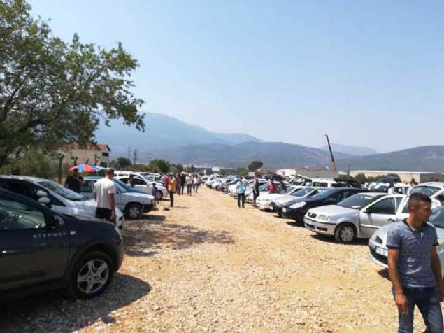 zmir ikinci el araba pazarndan en scak fiyatlar burada  