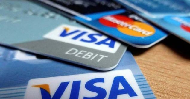 Sizin i�in �nemli olan ki�i numaralar�n�, konsolosluk ve Bankalar�n telefon numaralar�n� ayr�ca bir yere yazman�z, acil durumlarda hayat kurtar�c� olabilir diye tavsiyede bulundu. 