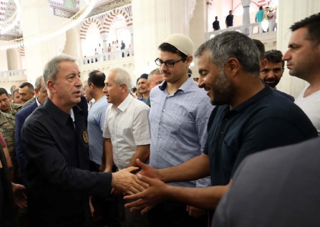 'Hakk�m�z�, KKTC halk�n�n haklar�n� sonuna kadar savunduk, savunaca��z, bu konuda kararl�y�z. G�c�m�z�, kuvvetimizi kimse test etmesin.' dedi. 