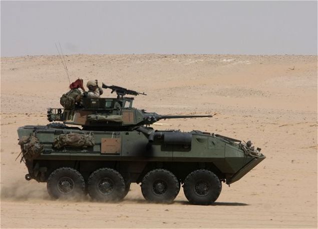 LAV-25 zrhllarnn keif versiyonunu, AN / PPS-5C radar sayesinde askerleri, hava-kara ve deniz aralarn kolaylkla tespit edebiliyor.      
