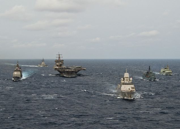 Saldr grubunda 90 Tomahawk tayan 3 adet Arleigh Burke snf destroyer de yer alyor.        