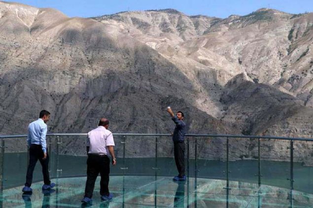 Biraz daha uzun olsaym daha gzel olurdu ama bu da ok gzel. Bu alann biraz daha tantlmas lazm. Bunun sonraki yllarda muhakkak faydas olacaktr.'  