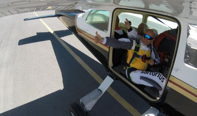 'HAVACILIIN YAININ OLMADIINI GSTERYORUZ'  <br><br>  66 yandaki emlak Halit ner de 1968'de lisedeki havaclk kollarna katldktan sonra 3-4 ay sren eitiminin ardndan parat olduunu belirtti.    