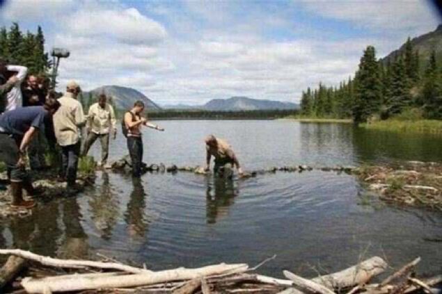 te o grntler...  <br><br>  Issz olarak gsterdii yerin aslnda o kadar da ssz olmadn bu fotoraflarda grebilirsiniz. 