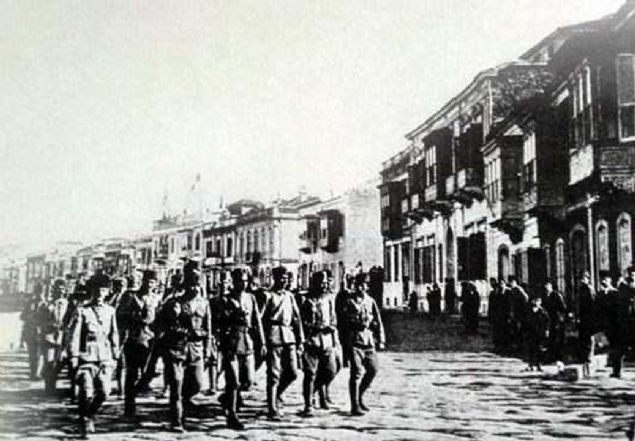 9 Eyl�l'de �zmir'in de geri al�nmas�yla birlikte Anadolu topraklar�, Mustafa Kemal ve silah arkada�lar� sayesinde ilk kez rahat nefes al�yordu. 