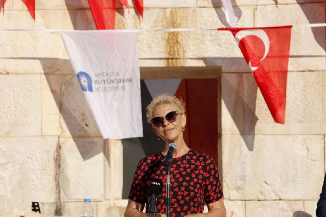 Patara Kaz Bakan Prof. Dr. Havva kan Ik ise Patara'nn lkenin en nde gelen ve en fazla yayn yaplan kaz alanlarndan olduunu ifade etti.   