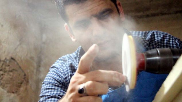 Yapt��� tespihlere �evresindekilerin b�y�k ilgi duydu�unu kaydeden G�ndo�an, be�enildik�e kendisini bu alanda geli�tirdi�ini bildirdi. 