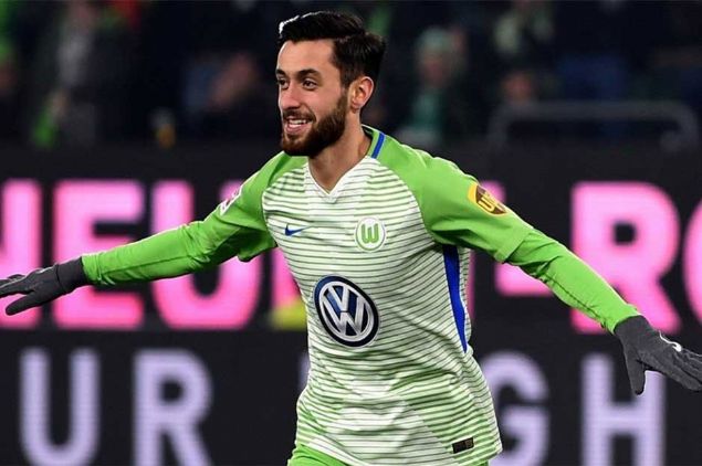                                                                 YUNUS MALLI | Wolfsburg | Ya: 27 | Orta saha                                                       