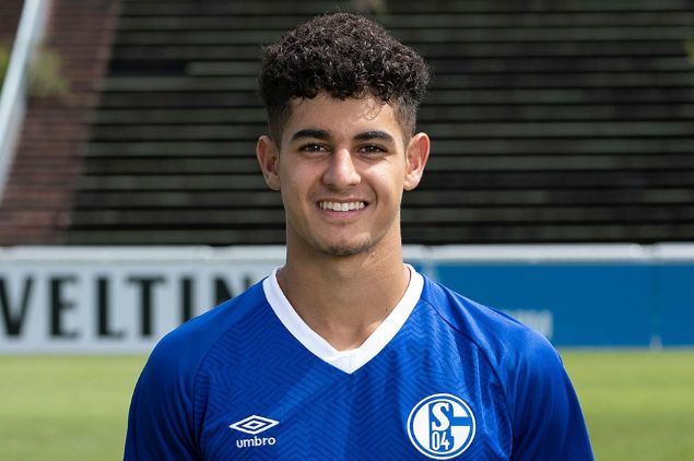                                                                 LEVENT MERCAN | Schalke 04 | Ya: 18 | Orta saha                                                       