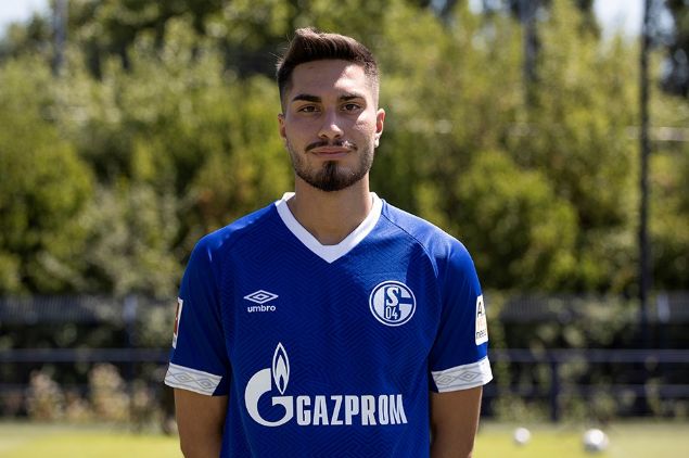                                                                 SUAT SERDAR | Schalke 04 | Ya: 22 | Orta saha                                                       