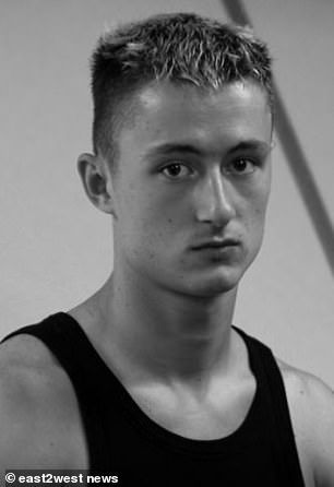 Dublr olarak alan Kirill Belorusov, kendi yaantsnn da hi kolay olmadn, hasta olduunu, ald kuvvetli ilalar nedeniyle alamadn ileri srd.         