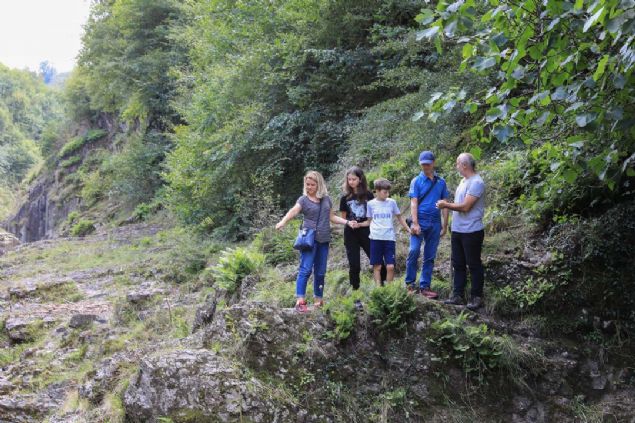Bayram, kanyonun bakir kalan ender yerlerden birisi olduunun altn izen Bayram, 'Bizim buraya gelen insanlardan beklentimiz kanyona p ve atklarn brakmamalar. Doaya zarar vermeden buradan dnmelerini istiyoruz. Herkesi Kpkaya Kanyonu'na gezmeye, grmeye ve yzmeye bekliyoruz.' aklamasnda bulundu. 