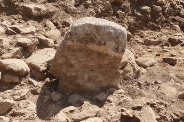 - Kazlar blge halk iin hem i hemde umut kaps oldu  <br><br>  lk kez ay banda balayan kaz almalar blgede yaayan halk iin de hem i hem de umut kaps oldu.  