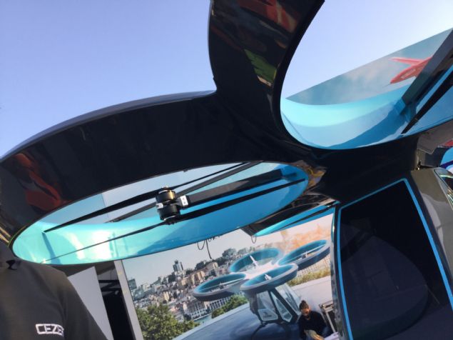 Yerli HAnn mimar Seluk Bayraktar, Uan Araba Cezerinin ismine nasl karar verdiklerini getiimiz gnlerde katld canl yaynda aklamt. Adn Uan Arabaya verdikleri Cezerinin sibernetik biliminin kurucusu Cizreli bir slam alimi olduuna dikkat eken Bayraktar, Biz Cezerinin talebesiyiz. Ben bir anlamda Cezerinin ekolnden geliyorum, robotik uzmanym. dedi.     