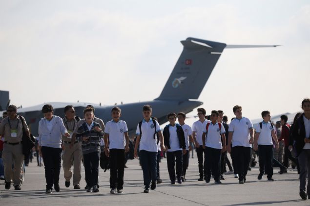 Baykar, Bayraktar Aknc Taarruzi nsansz Hava Arac (THA) ve Cezeri Uan Araba'y ilk kez festivalde grcye karacak. Ayrca, Bayraktar TB2 HA da ziyaretilere alacak.   