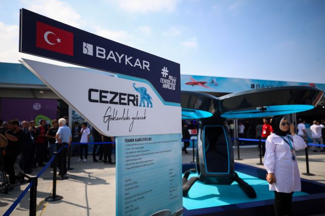 'KENTSEL TAIMACILIA YN VERECEK'  <br><br>  Yac, u anda Cezeri'nin tek kiilik tama yapabildiini, ilerleyen versiyonlarnda iki veya daha fazla kii iin tama yapabileceini belirterek, 'u anki prototip, yalnzca bir kiiyi tamaya ynelik. leriki zamanlarda bu prototipi tamamen ehir ii tamaclkta kullanlacak bir ara haline getirmeyi hedefliyoruz.' dedi.  