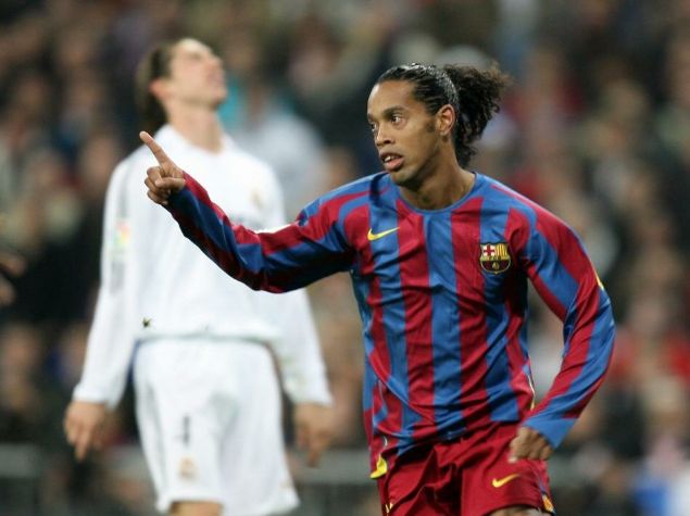                                                                 RONALDINHO                                                       